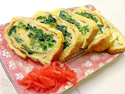 厚焼き玉子のホウレン草サンド